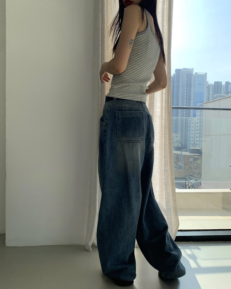 蕾絲邊細節條紋背心