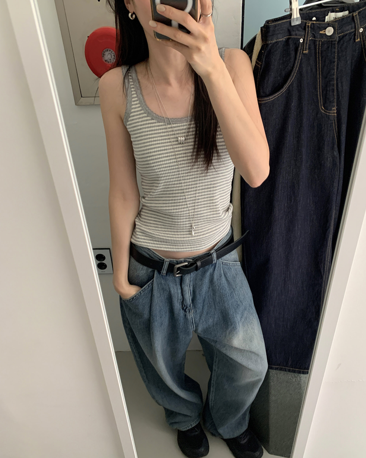 蕾絲邊細節條紋背心
