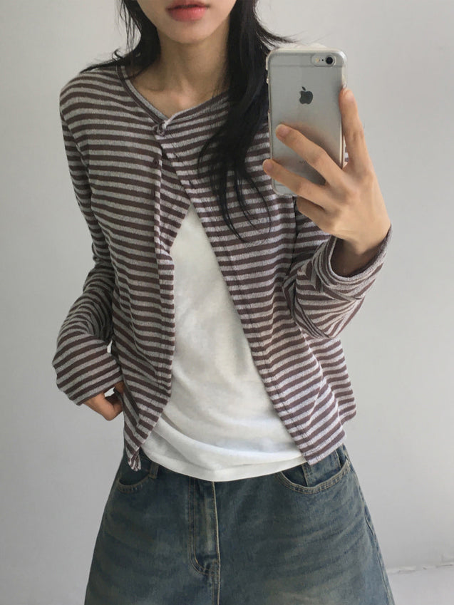 微透格紋三角巾