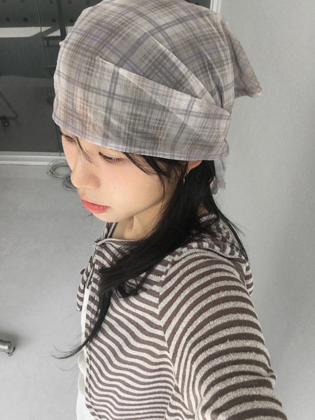 微透格紋三角巾