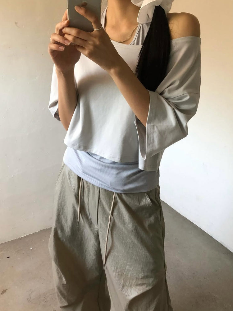 美肩條紋掛脖兩件式上衣
