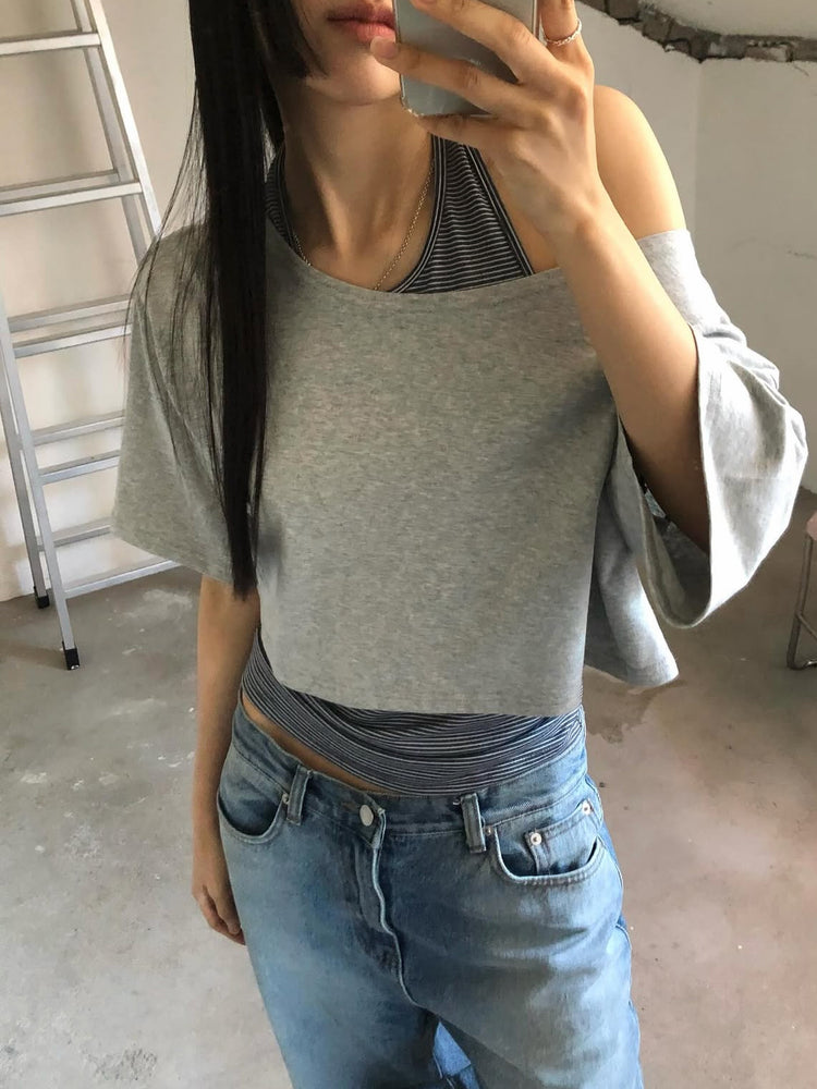 美肩條紋掛脖兩件式上衣