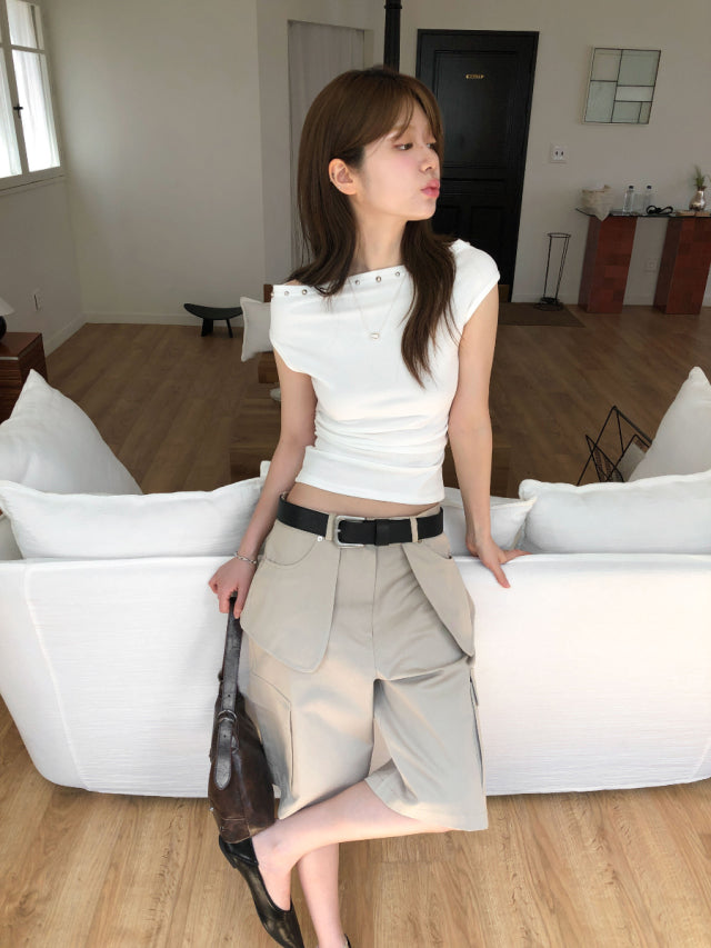 側露肩鉚釘細節修身上衣