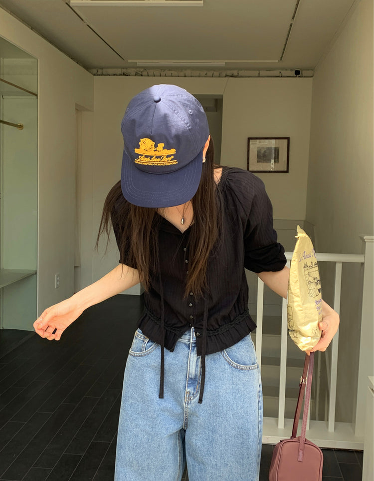 蕾絲邊垂帶細節上衣