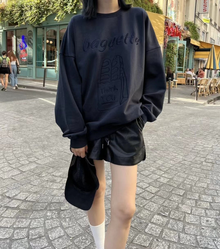 (現)軟皮側小開叉短褲