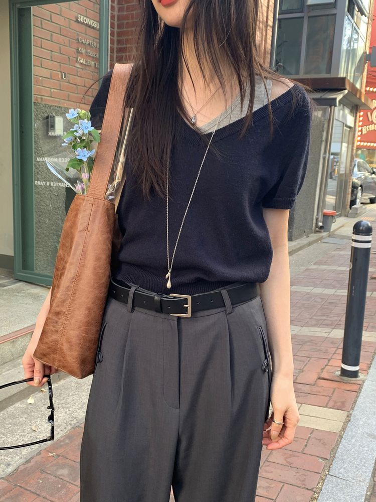 V領修腰針織上衣