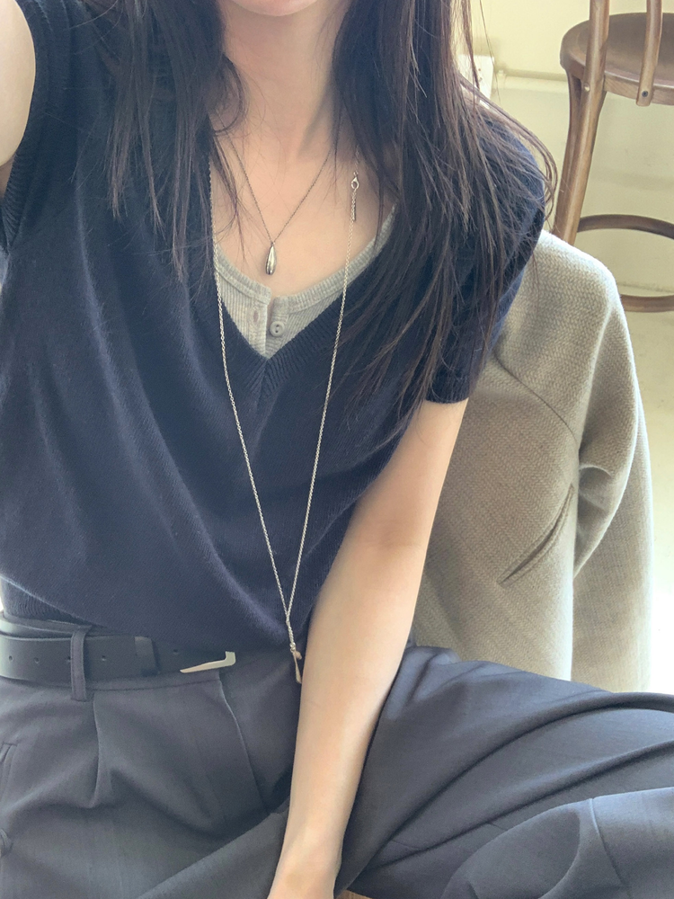 V領修腰針織上衣
