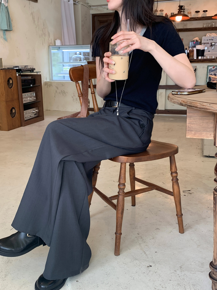高質口袋細節單褶直褲