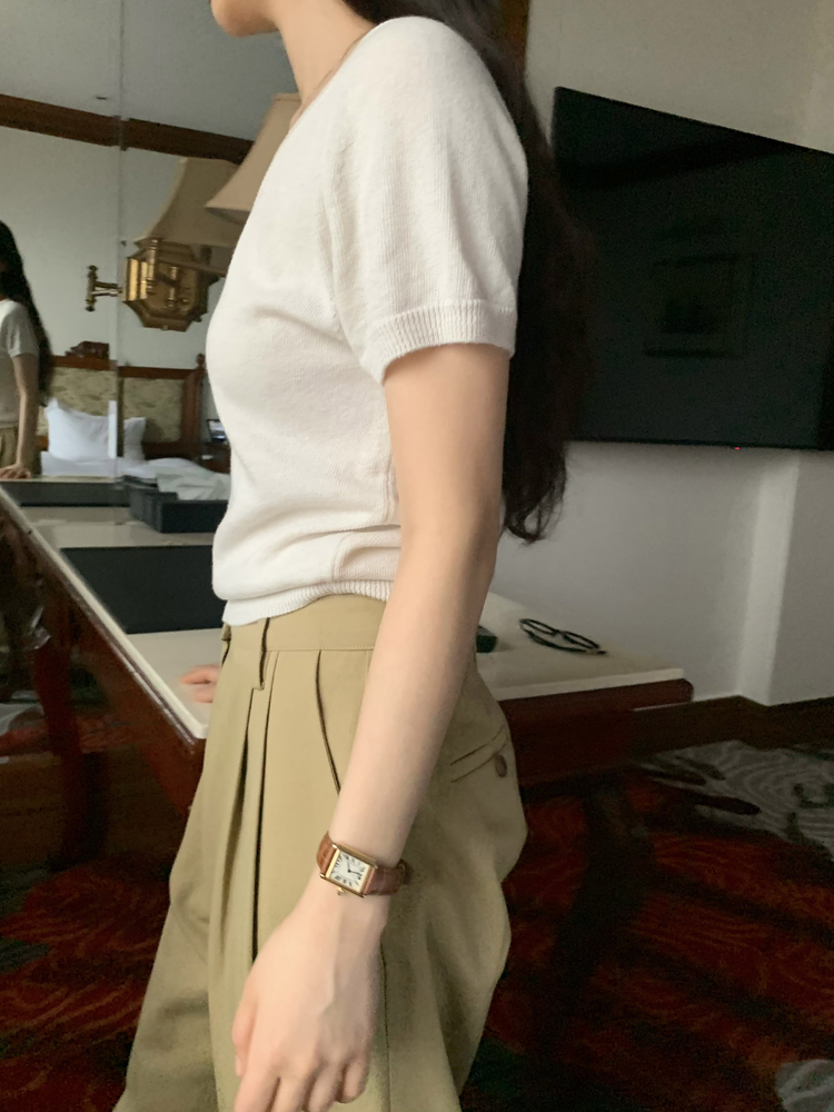 V領修腰針織上衣