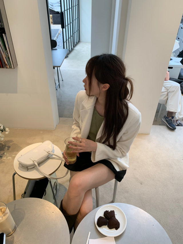 美腰綁帶細節針織上衣