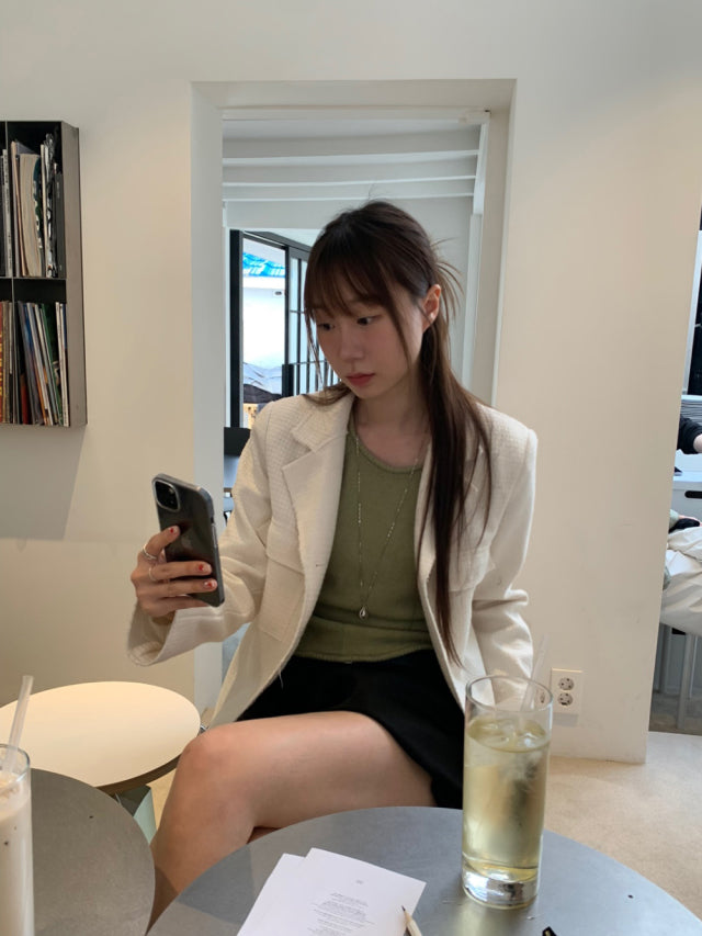 美腰綁帶細節針織上衣