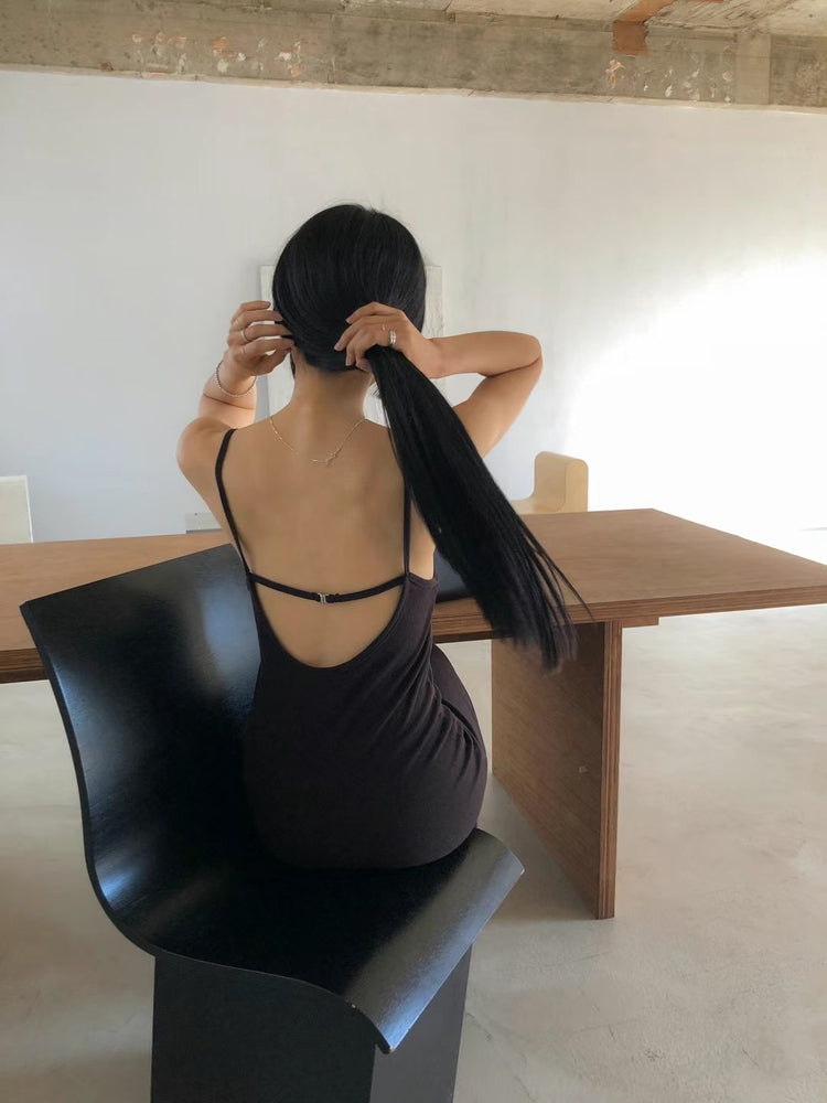 美背線細節bra連身裙