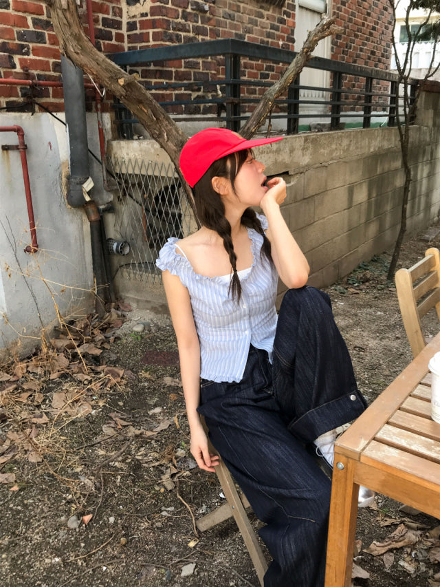 美肩荷葉邊條紋細節上衣