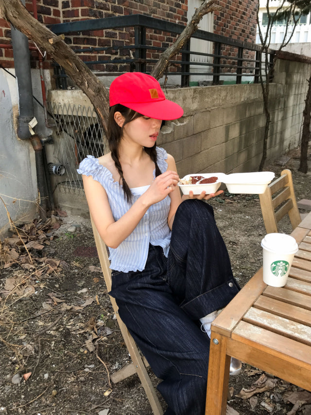 美肩荷葉邊條紋細節上衣