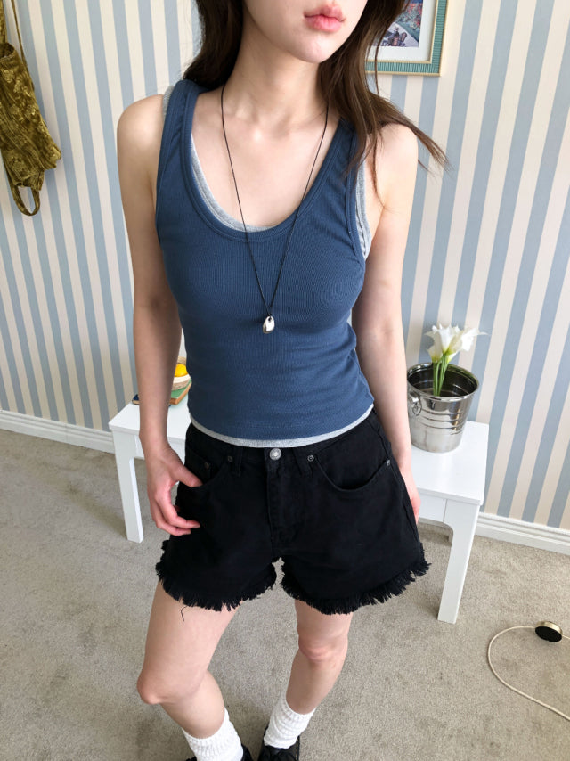 基礎美色U領修身背心