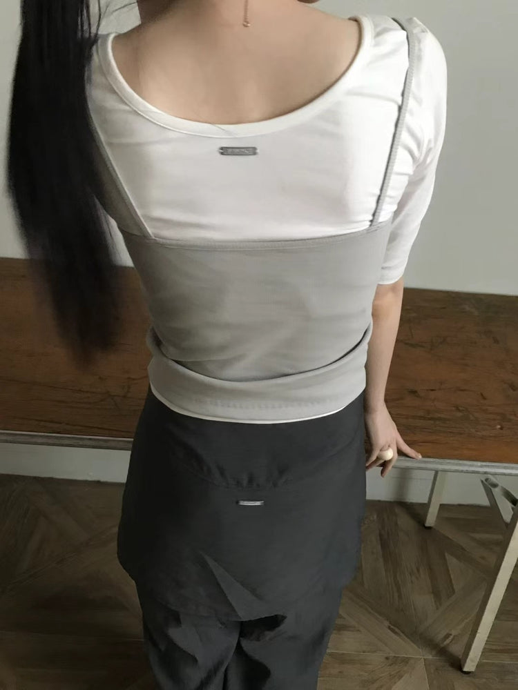 細帶金屬扣細節背心