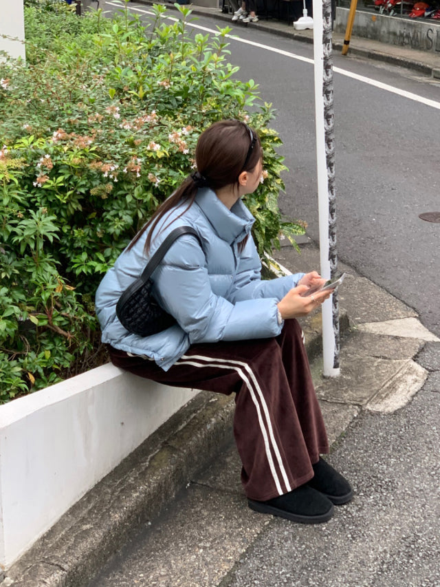 (現)絲絨側撞色細節抽繩直褲