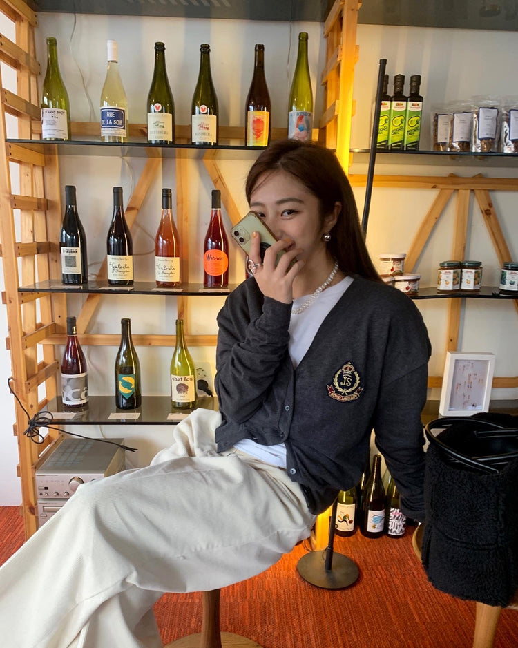 (現)校園風V領排鈕針織衫