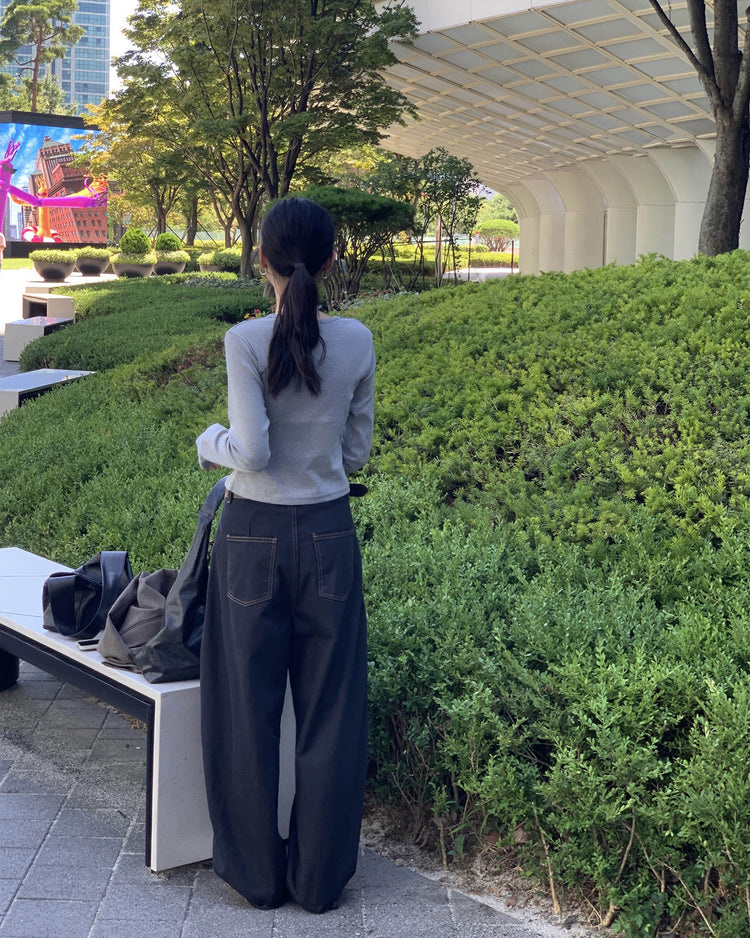 中壓明線繭型闊腿牛仔褲