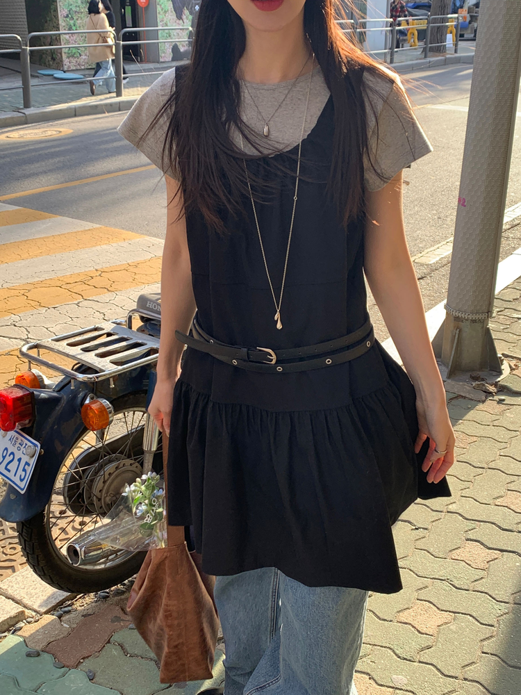 美背抓皺綁帶細節連身裙