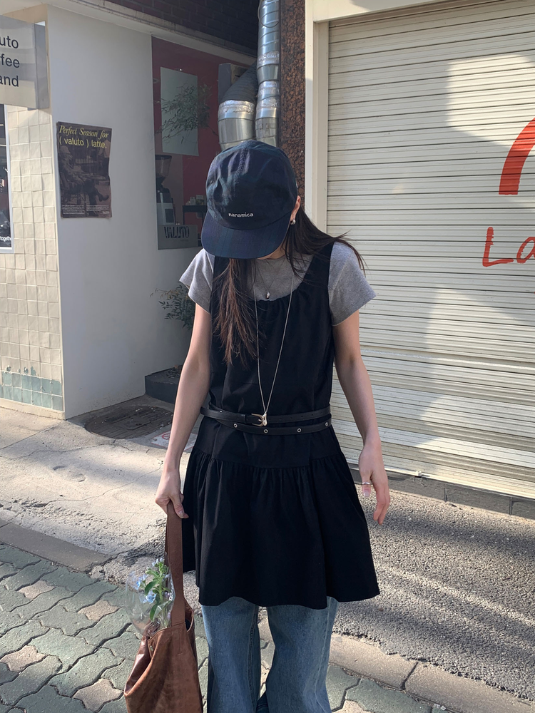 美背抓皺綁帶細節連身裙