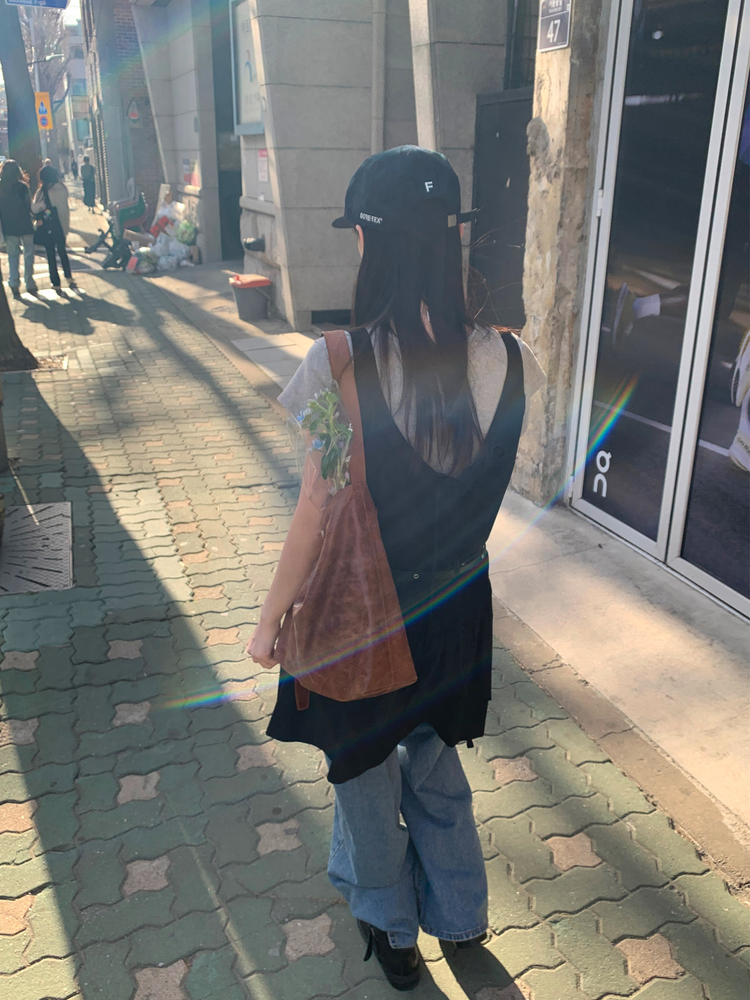 美背抓皺綁帶細節連身裙