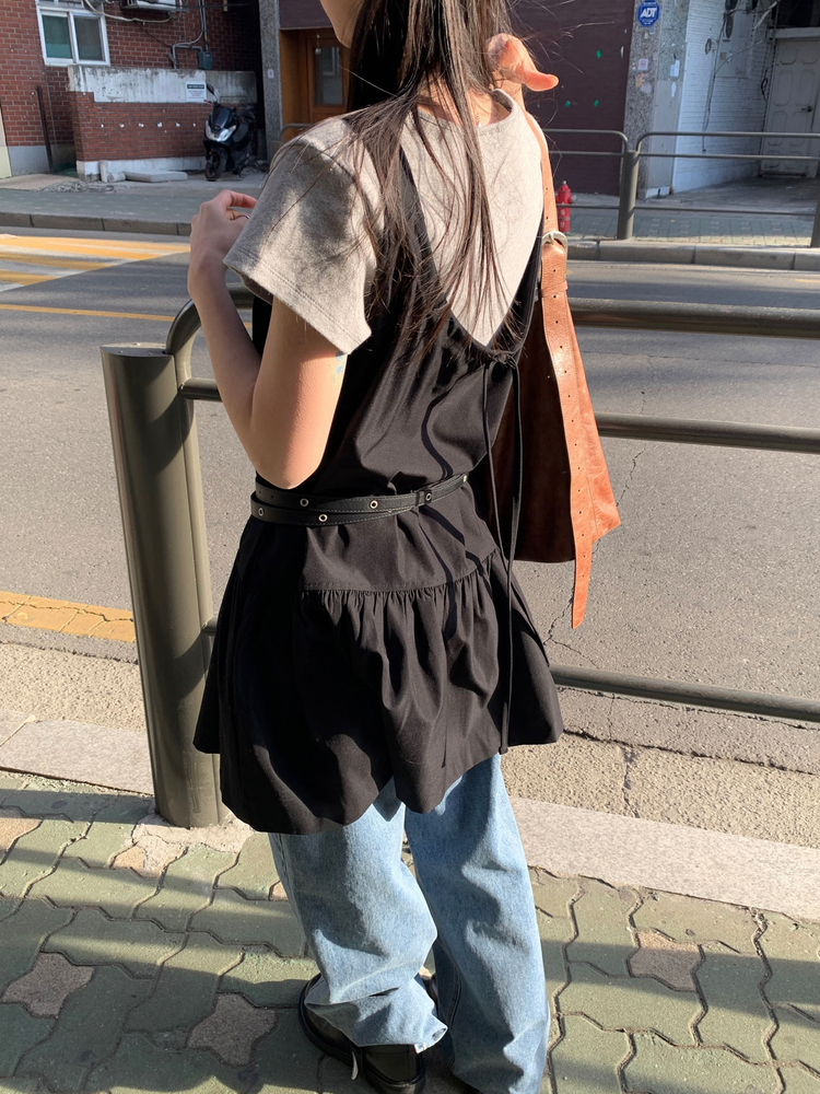 美背抓皺綁帶細節連身裙