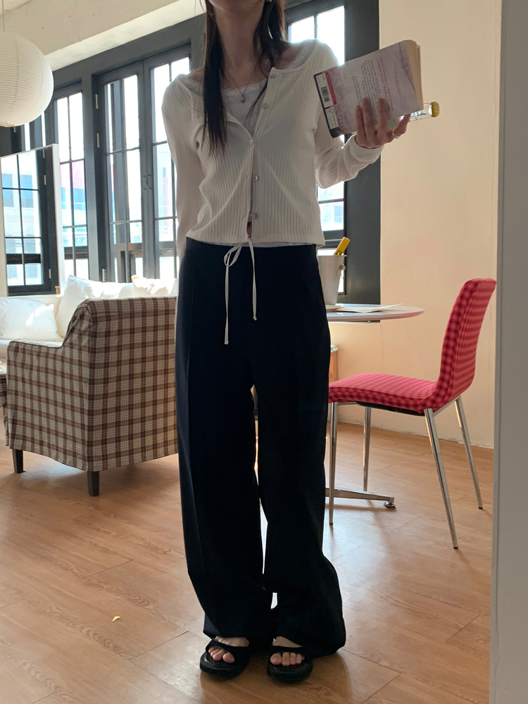 撞色腰頭細節垂感直褲