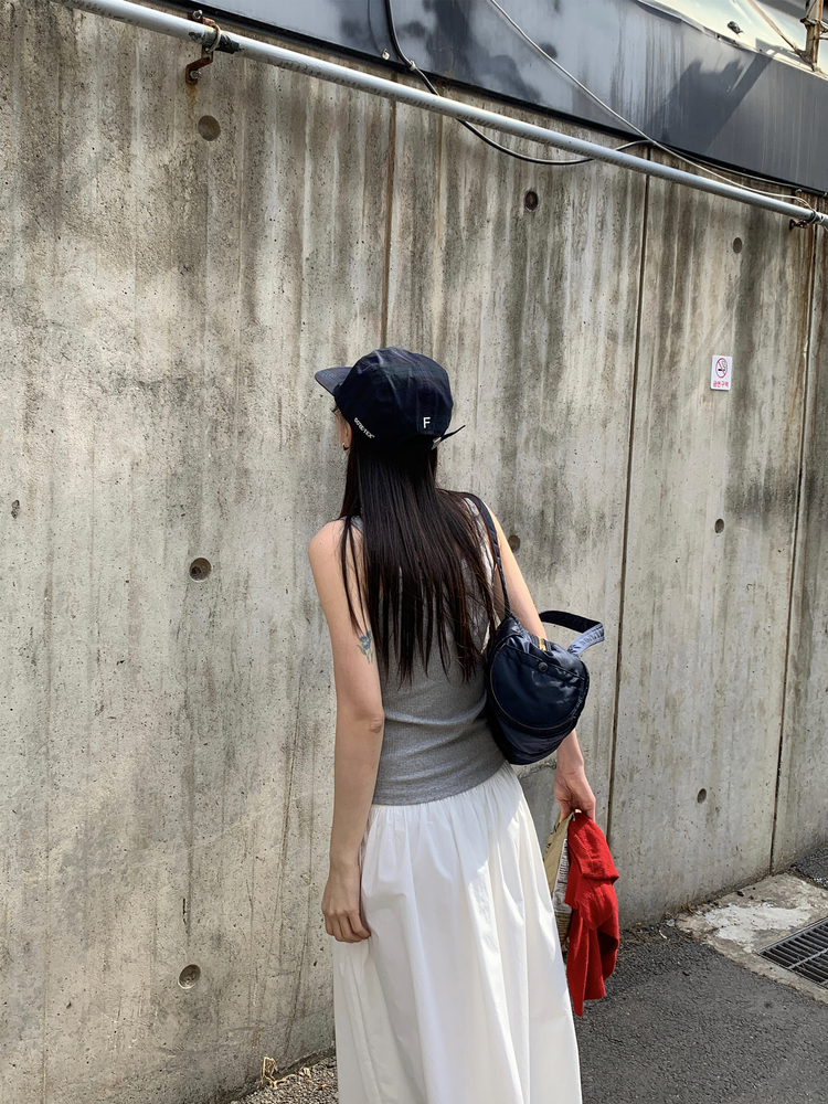 美色細帶基礎休閒背心