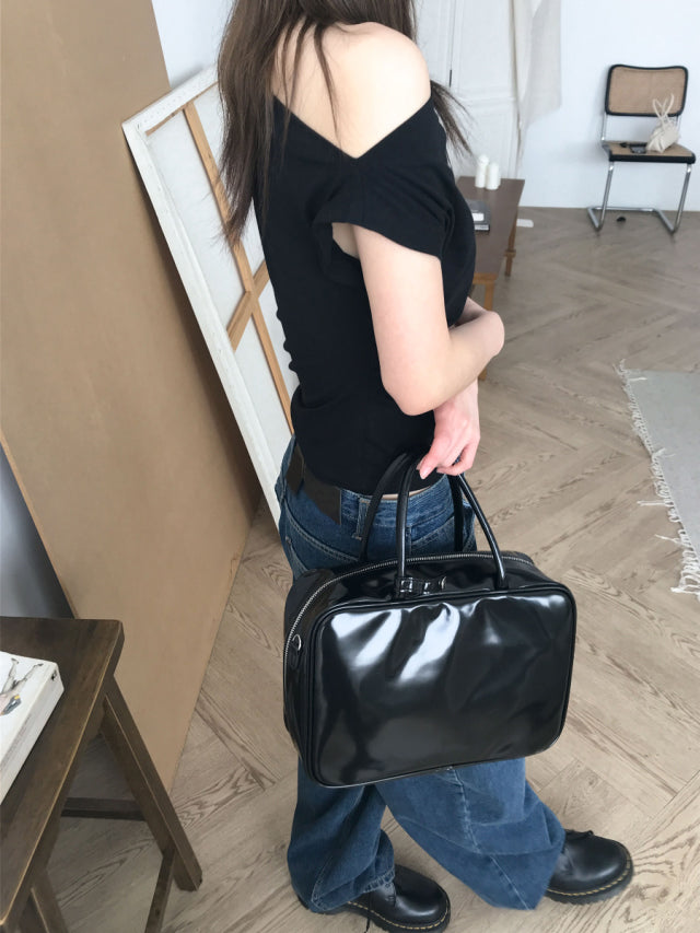 美肩側抓皺修腰上衣