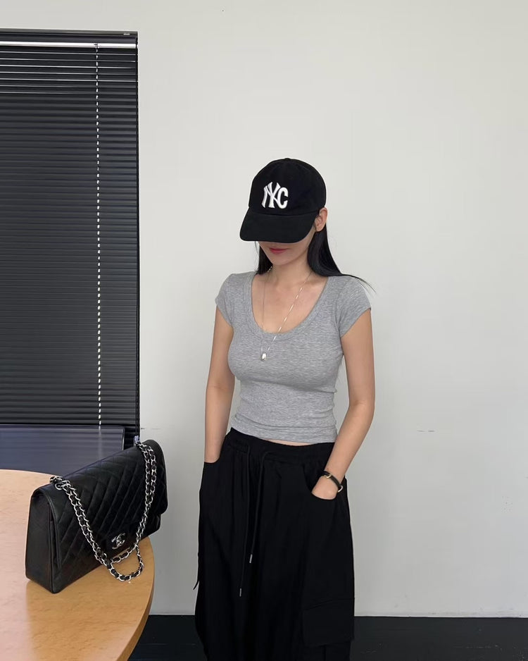 美色親膚U領修身上衣
