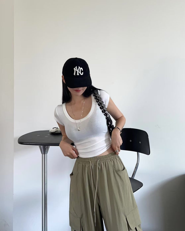 美色親膚U領修身上衣