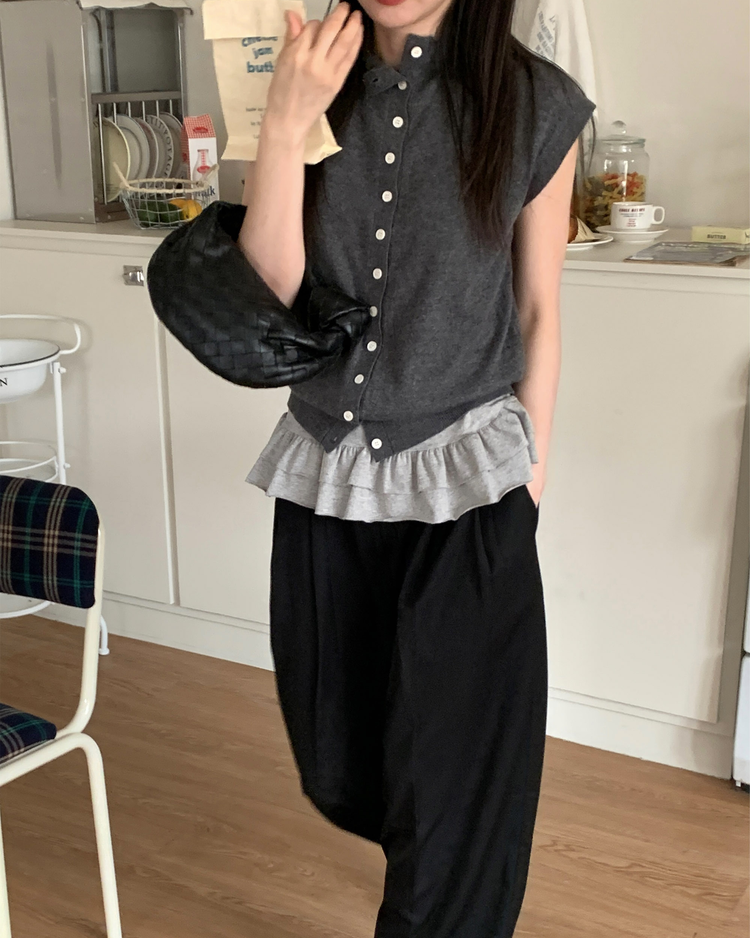 捲邊小立領排鈕針織上衣