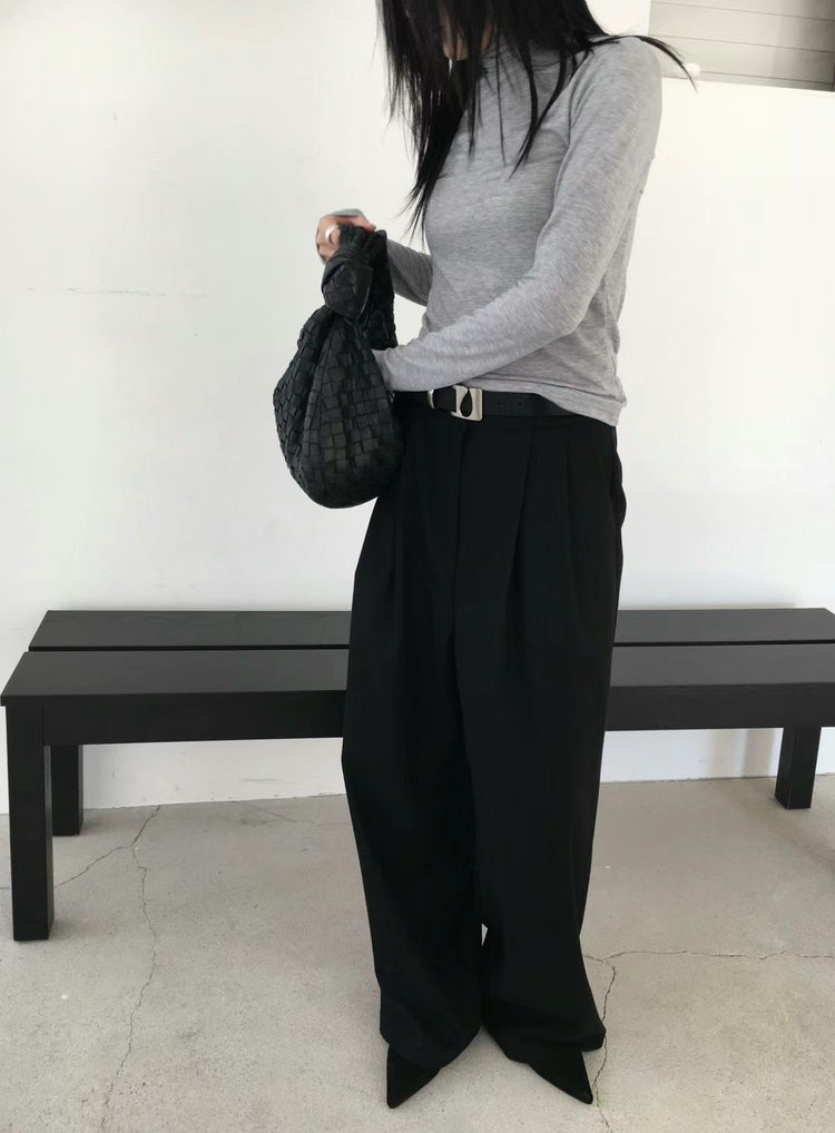 高領天絲雙面穿壓線細節上衣
