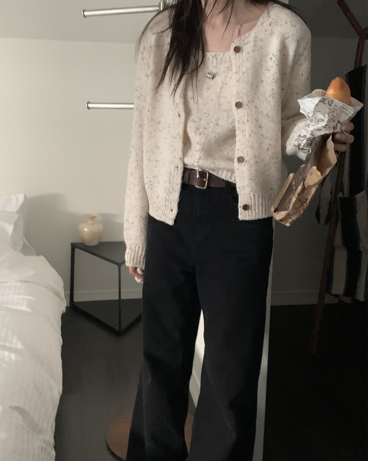 輕磨毛基礎直腿牛仔褲