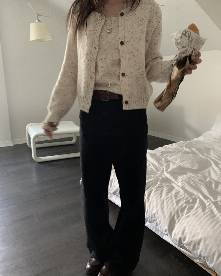 輕磨毛基礎直腿牛仔褲