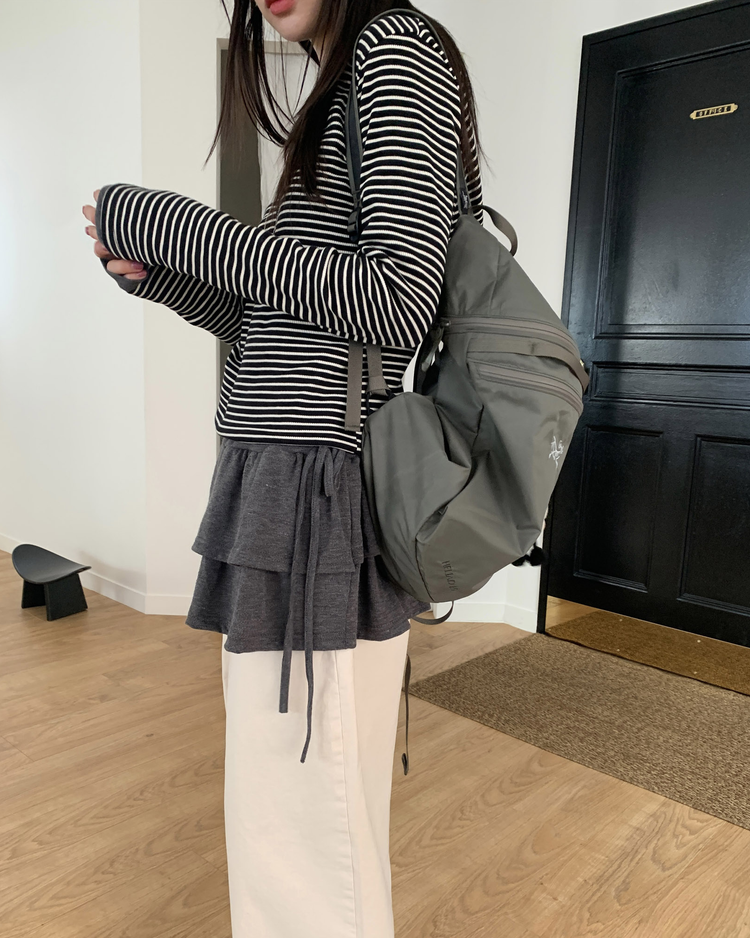 撞色條紋連帽上衣