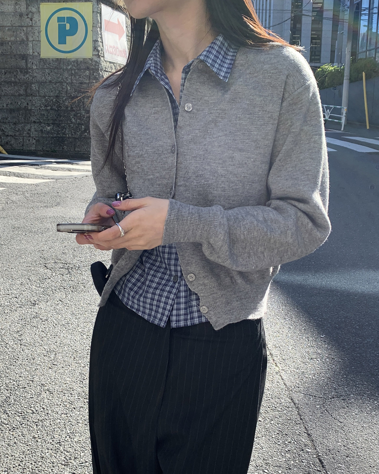 美色排鈕修腰針織衫
