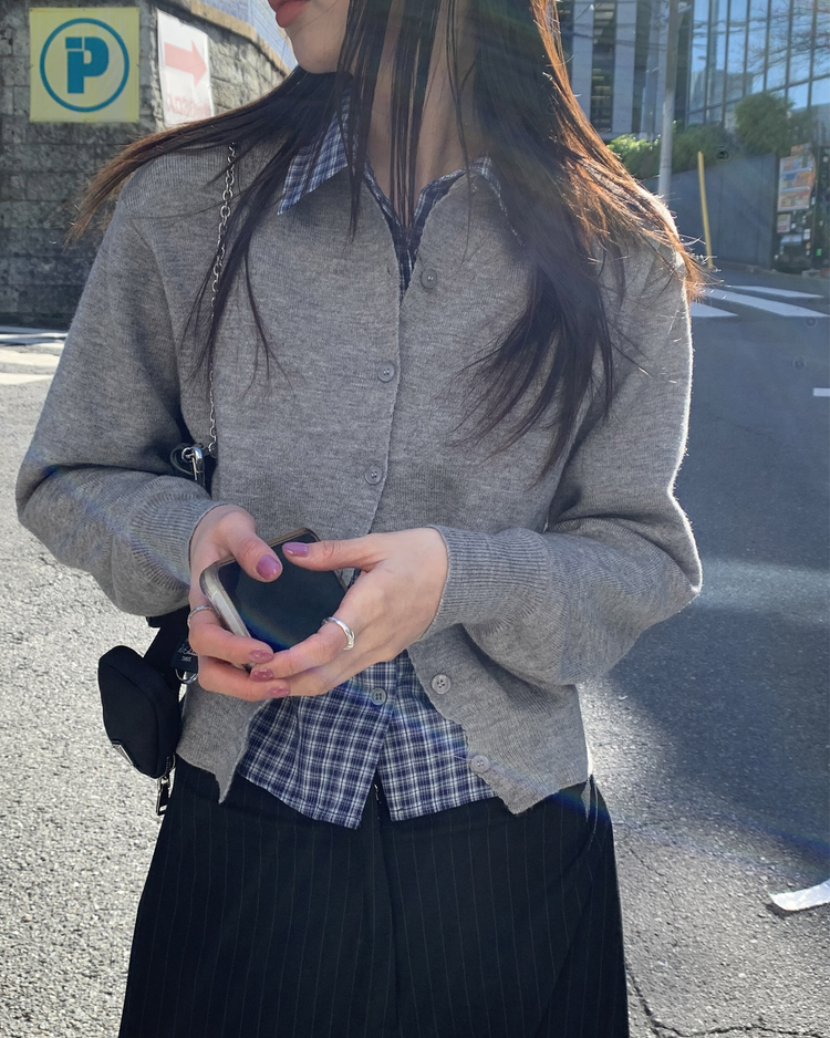 美色排鈕修腰針織衫