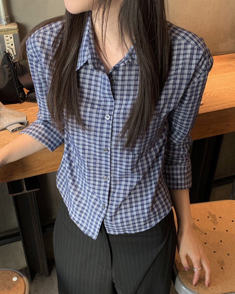 美色排鈕修腰針織衫