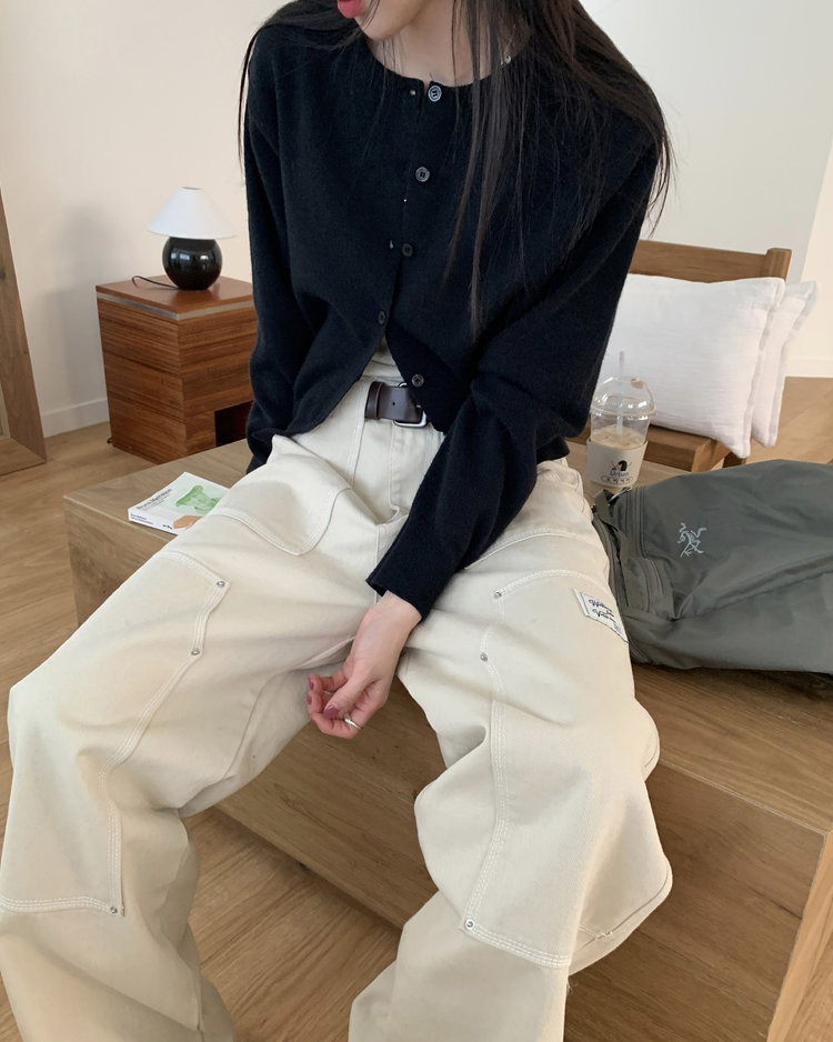 美色排鈕修腰針織衫