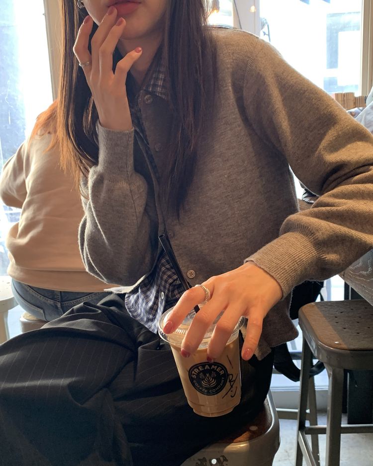 百搭修身七分袖襯衫