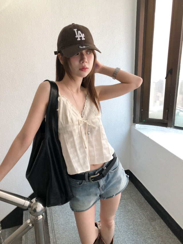 微透膚暗紋綁帶細節背心