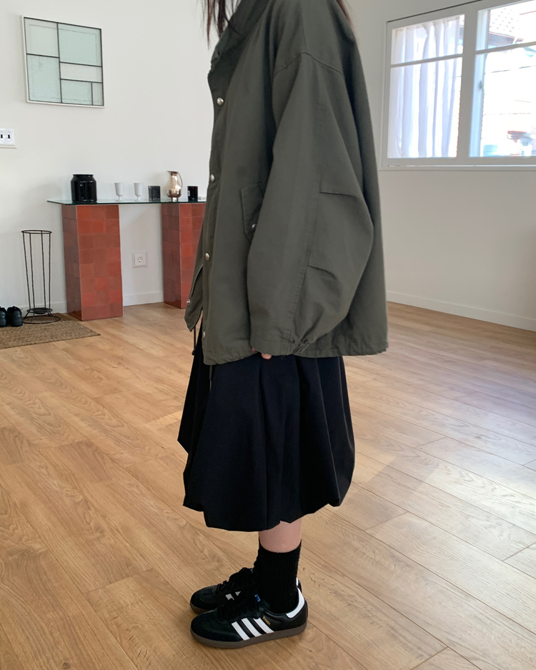 極簡抽繩中長泡泡裙