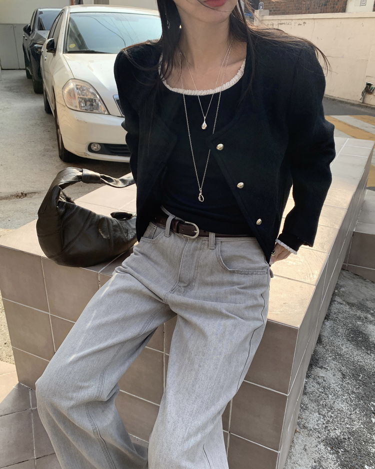 美刷色口袋細節長腿牛仔褲