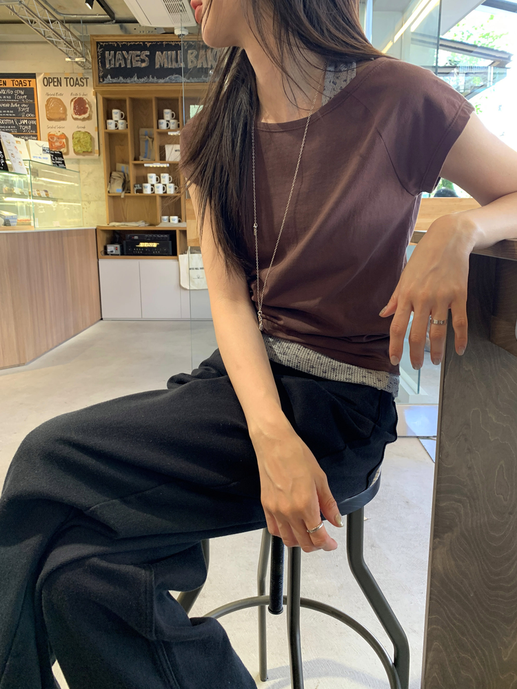 船領兩穿美肩細節上衣