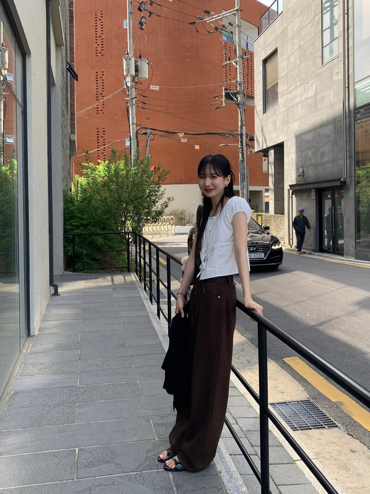 基礎美色垂感細節直褲