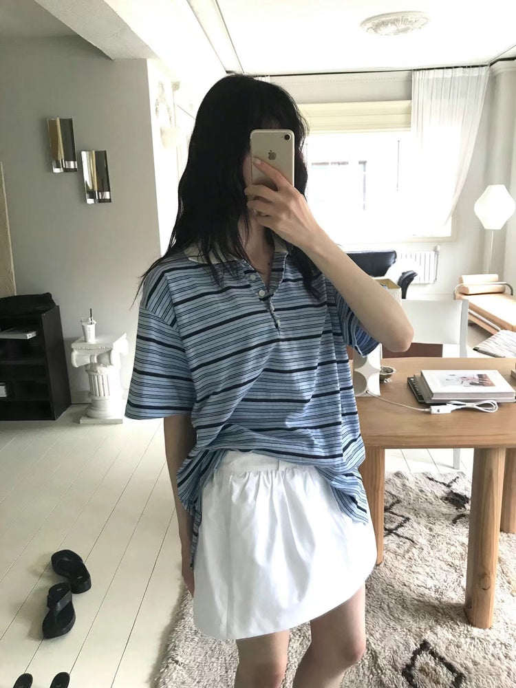 Polo領撞色條紋細節休閒上衣