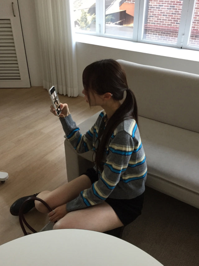 撞色條紋排鈕針織衫