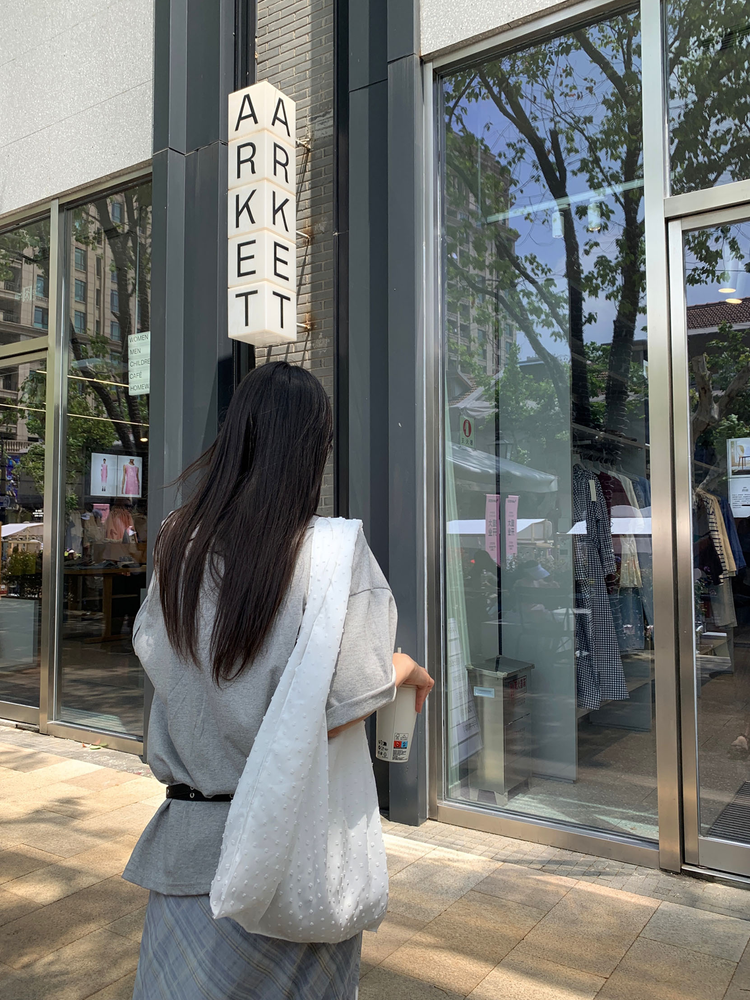 休閒小馬圖案寬鬆上衣